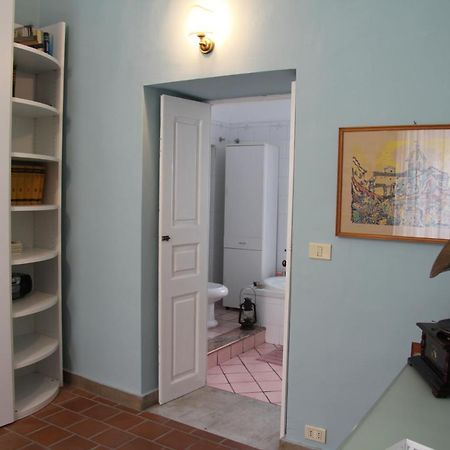 Casa Vacanza Icaros, Ortigia Hictoric Center, 200 Mt From The Beach Сиракузы Экстерьер фото