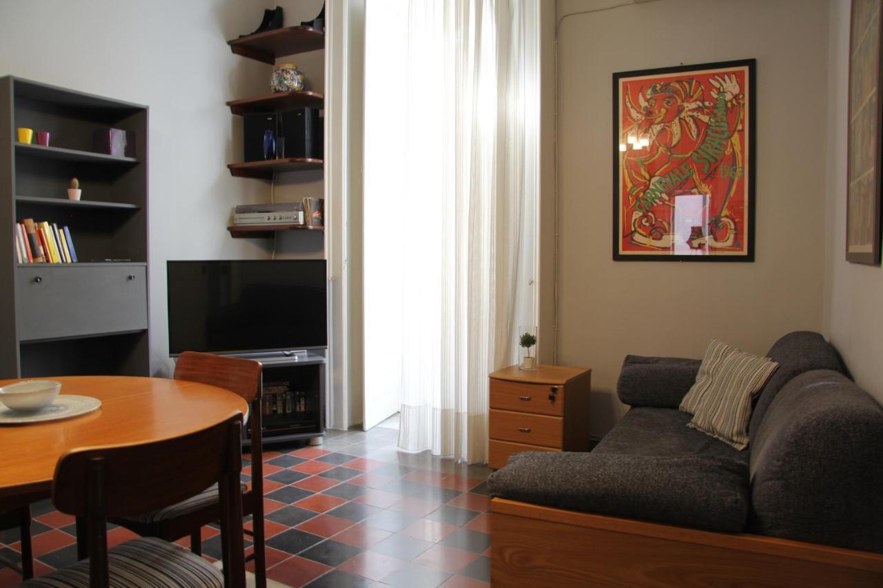 Casa Vacanza Icaros, Ortigia Hictoric Center, 200 Mt From The Beach Сиракузы Экстерьер фото