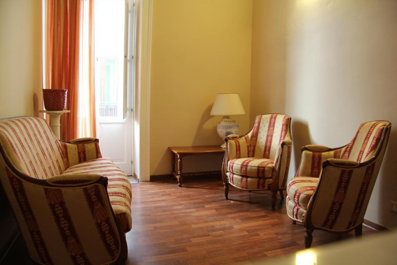 Casa Vacanza Icaros, Ortigia Hictoric Center, 200 Mt From The Beach Сиракузы Экстерьер фото